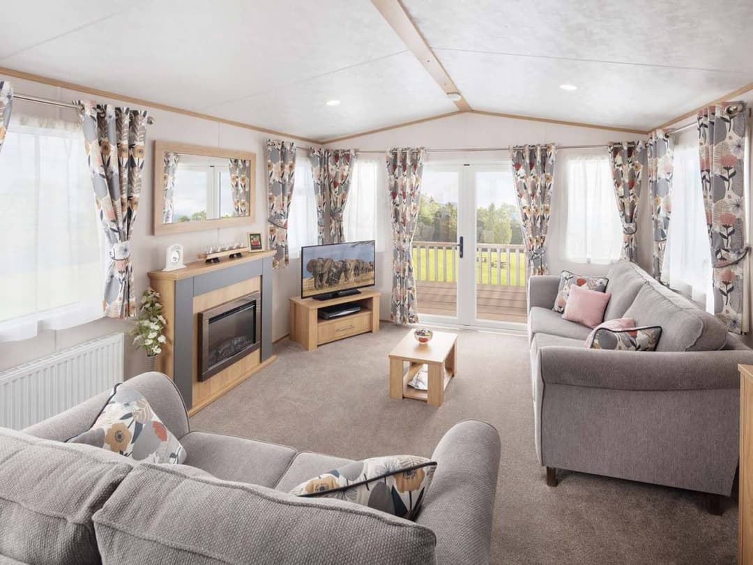 *** THE CARNABY SILVERDALE - £44,995 ***