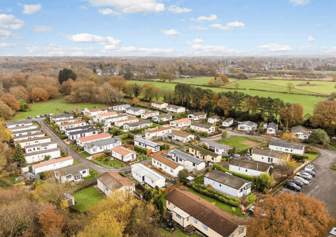 Lindow Court Park